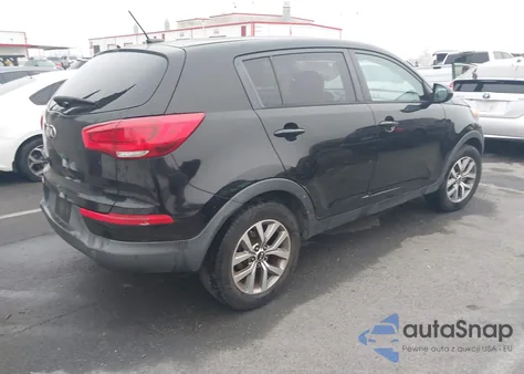 2016 Kia Sportage Lx z USA, uszkodzony, nr VIN KNDPB3AC0G7837559